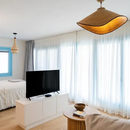 Olea Blue مدينة سكياثوس