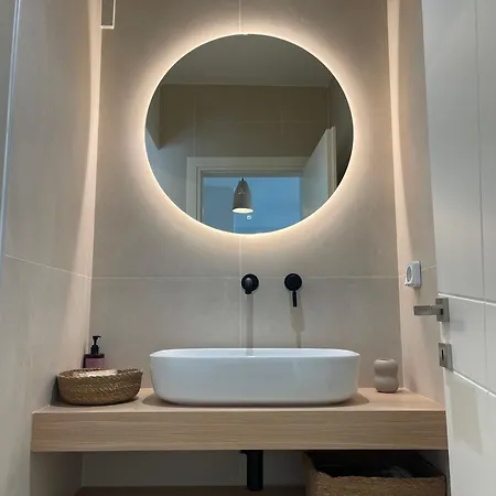 Olea Blue スキアトスタウン